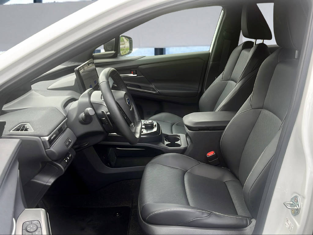 SUBARU Solterra eV Luxury AWD mit Anhängerkupplung , 10 Jahre Garantie-image-8