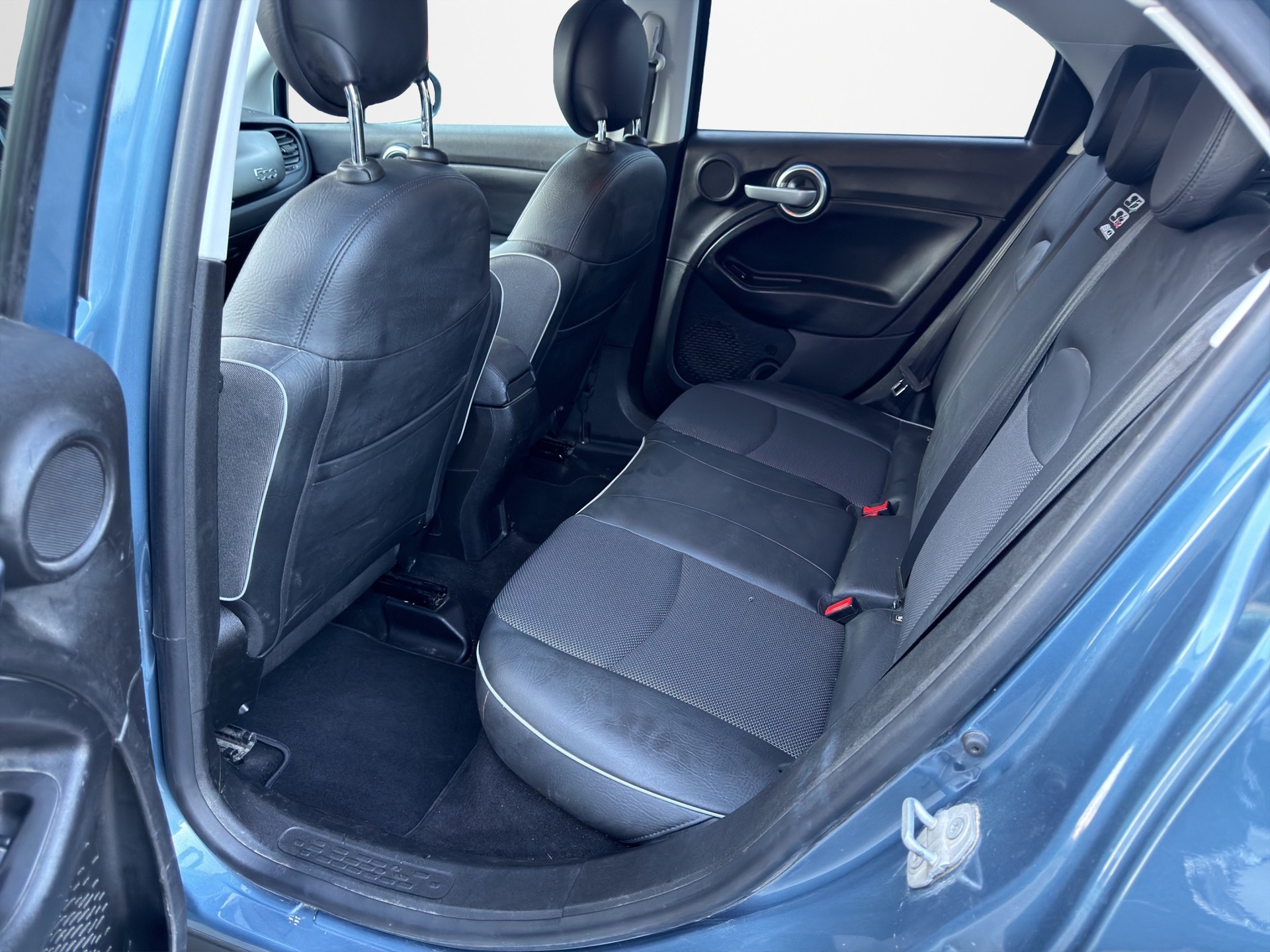 FIAT 500X 1.4T Cross 4x4 Automatic-image-10
