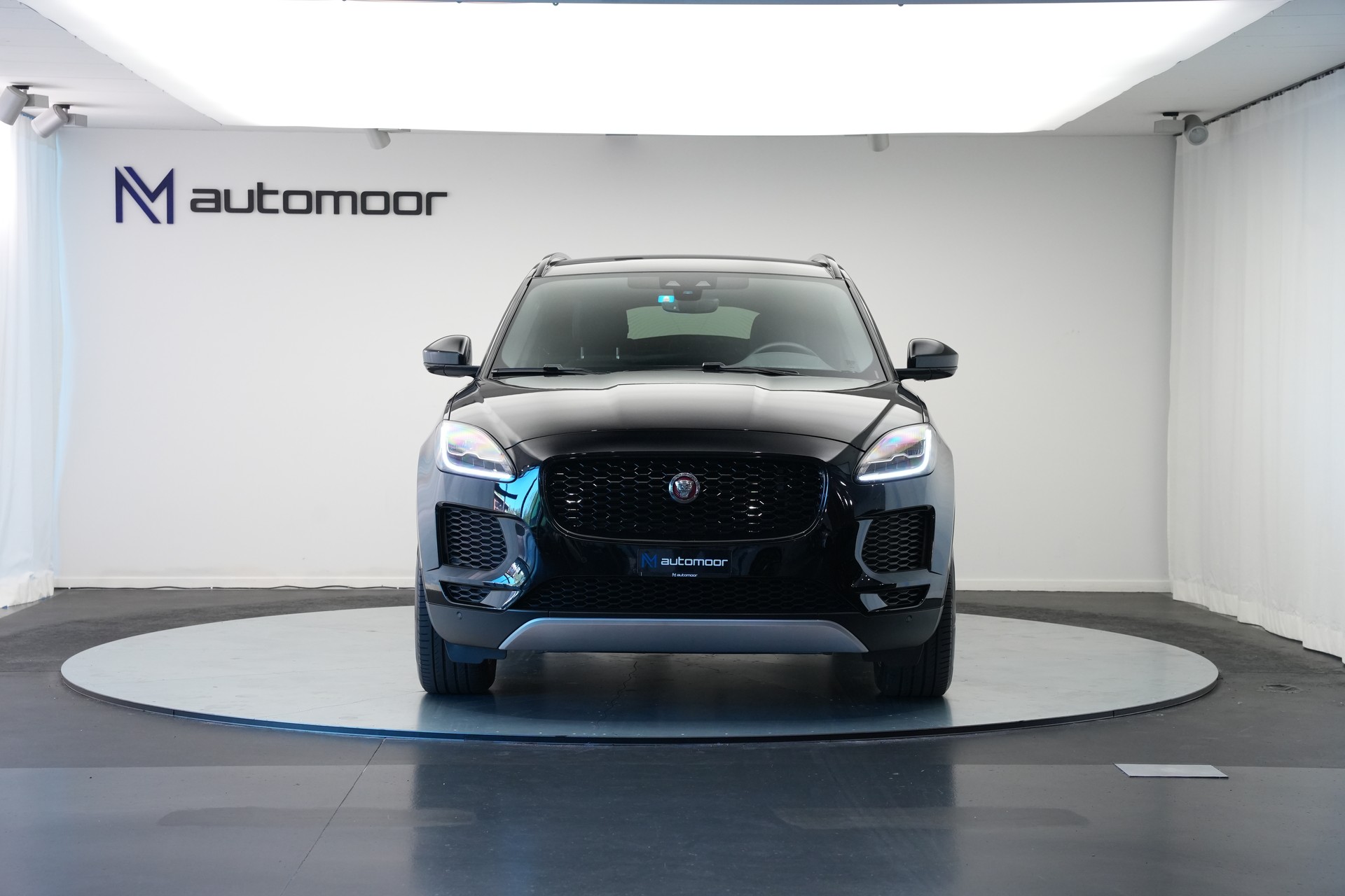 JAGUAR E-Pace 2.0d D150 S AWD Automatik-image-1