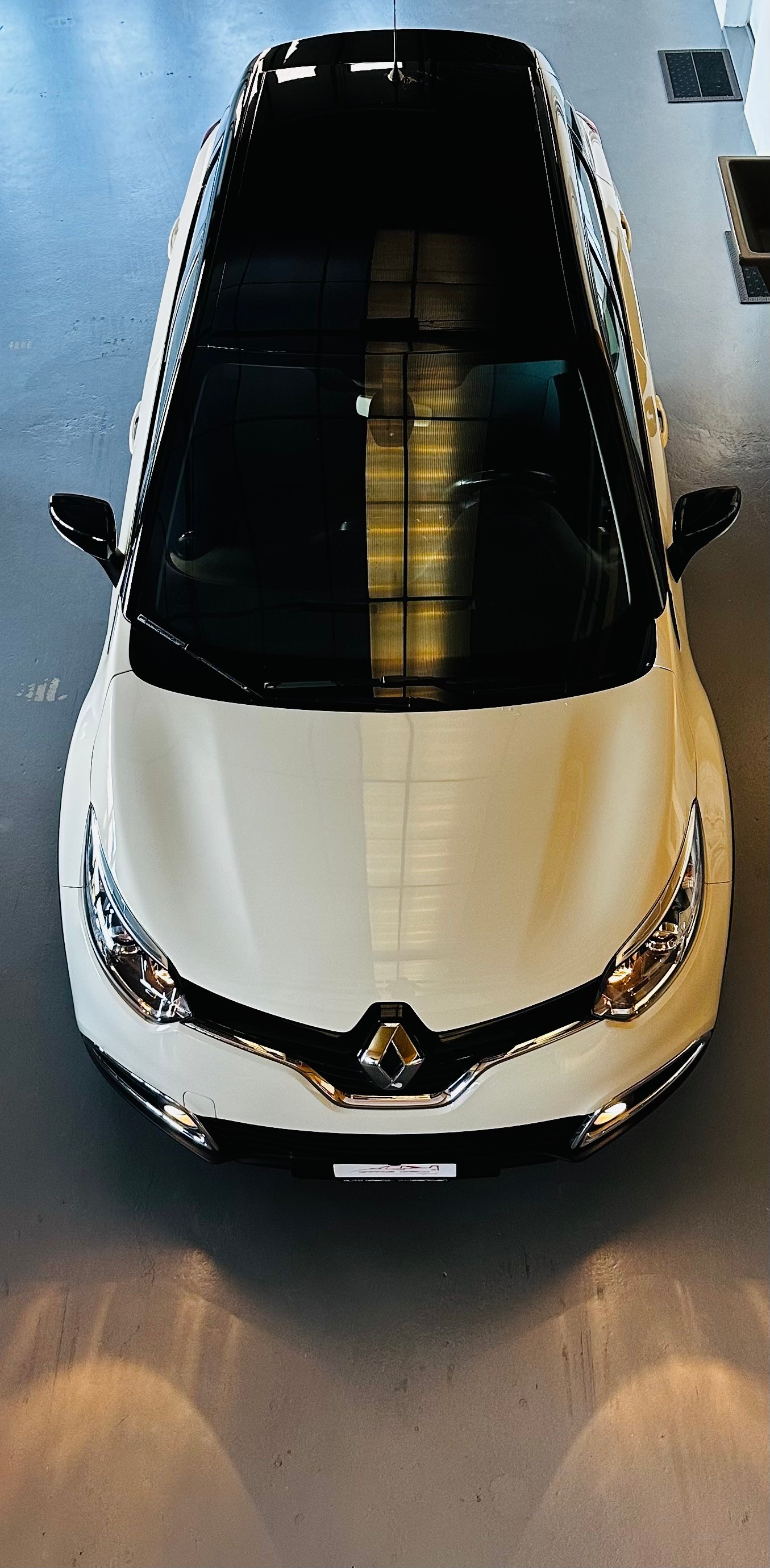 RENAULT Captur 1.2 T 16V Intens EDC-image-9
