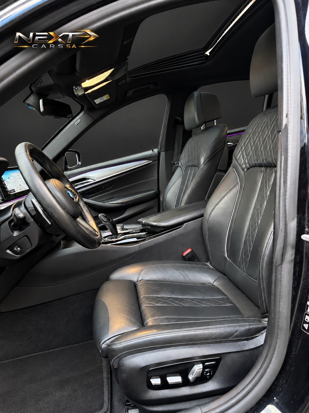 BMW M550i xDrive Steptronic-image-7