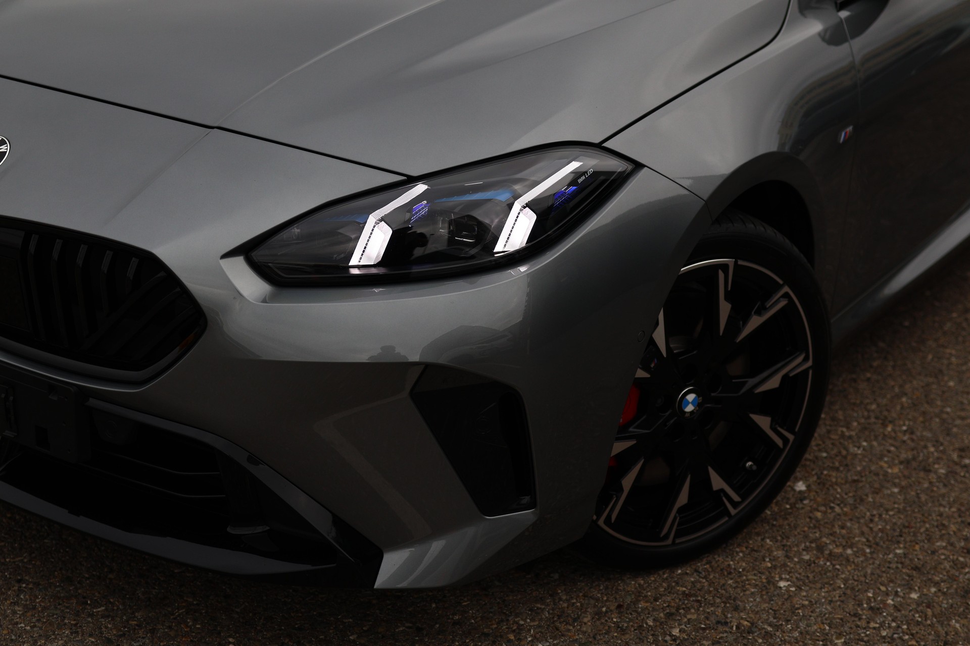 BMW 118d M Sport PRO Steptronic * MASSAGESITZE * 360° KAMERA * HEAD-UP DISPLAY * LED-SCHEINWERFER *-image-1