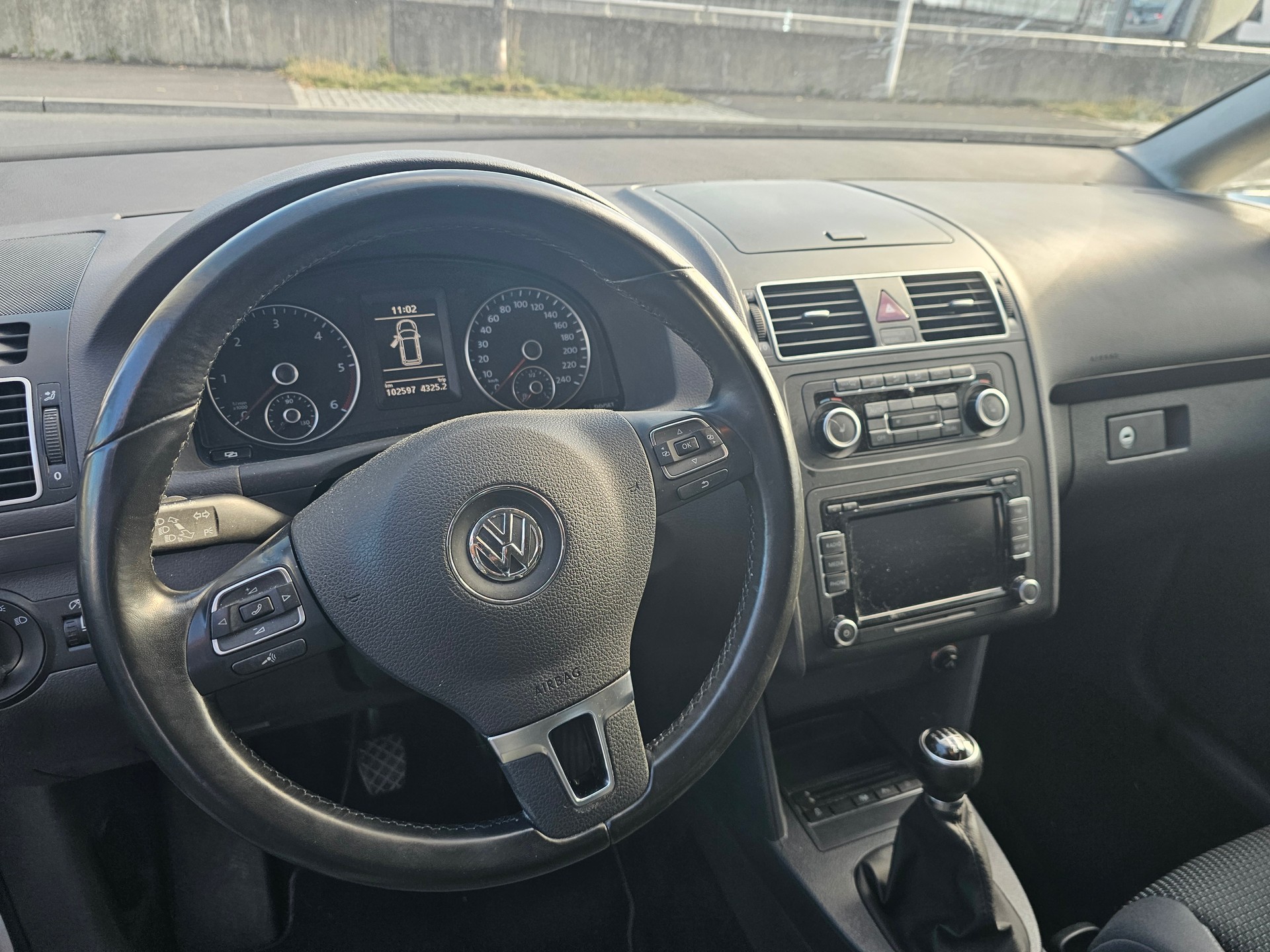 VW Touran 1.6 TDI Comfortline-image-5