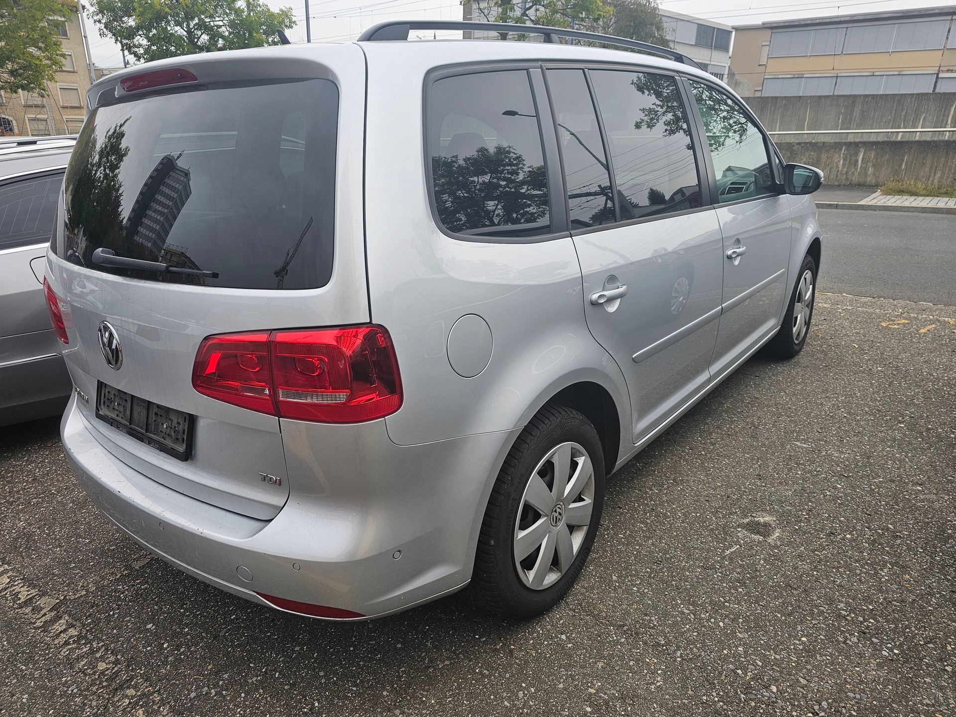 VW Touran 1.6 TDI Comfortline-image-4