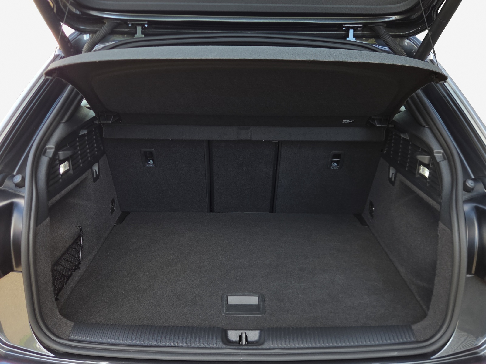 AUDI Q2 40 TFSI S line quattro S-tronic-image-12