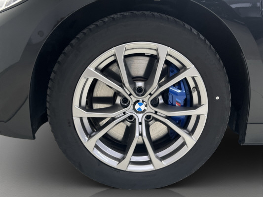 BMW 330e xDrive M Sport-image-7