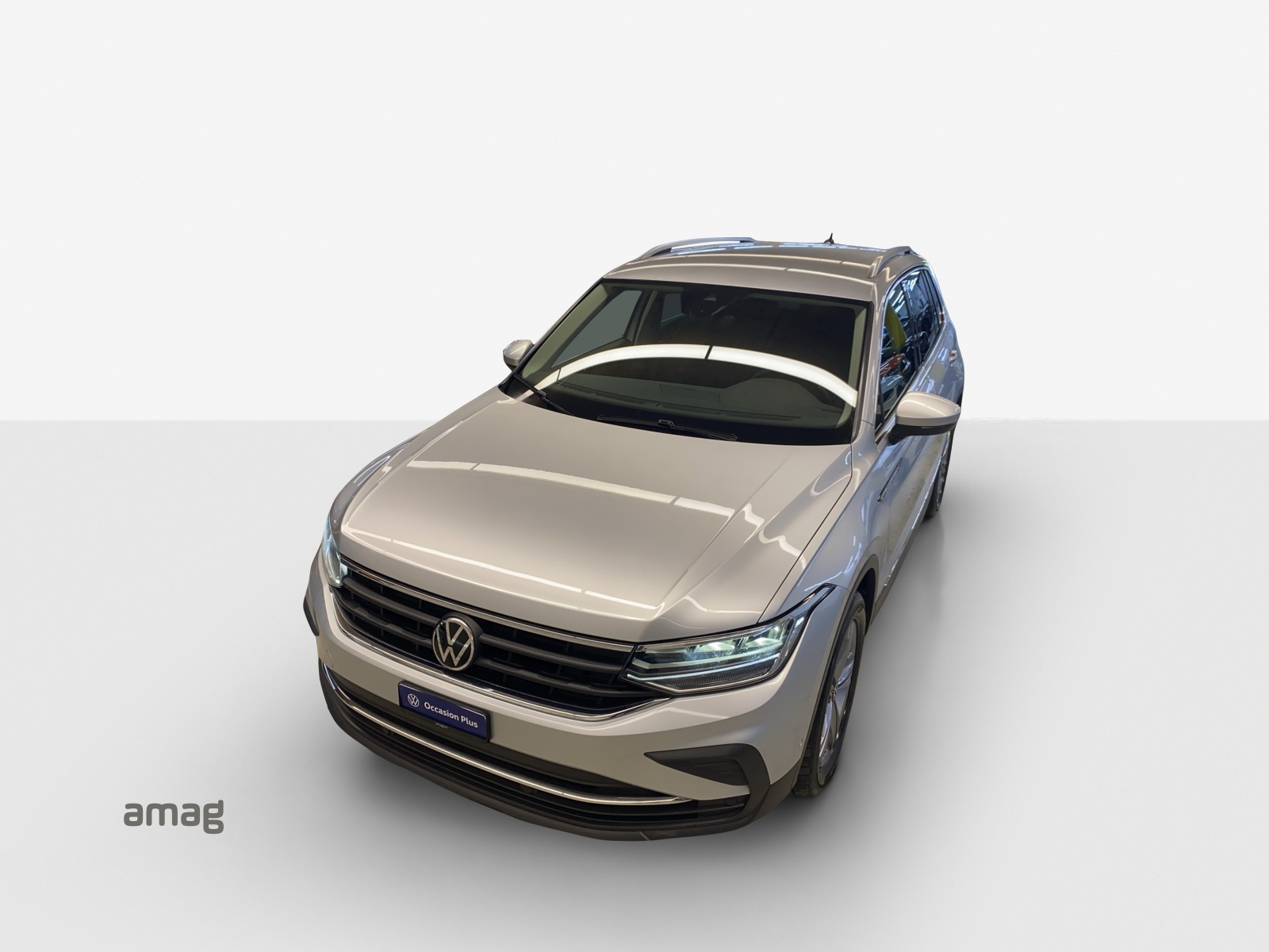 VW Tiguan 2.0TSI Life 4Motion DSG-image-15