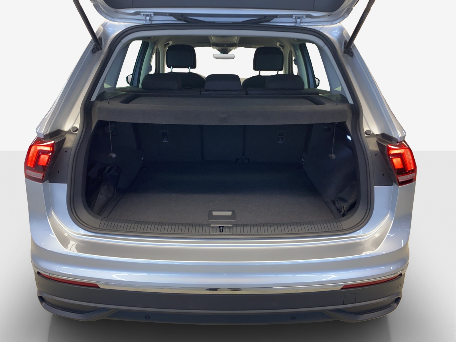 VW Tiguan 2.0TSI Life 4Motion DSG-image-12