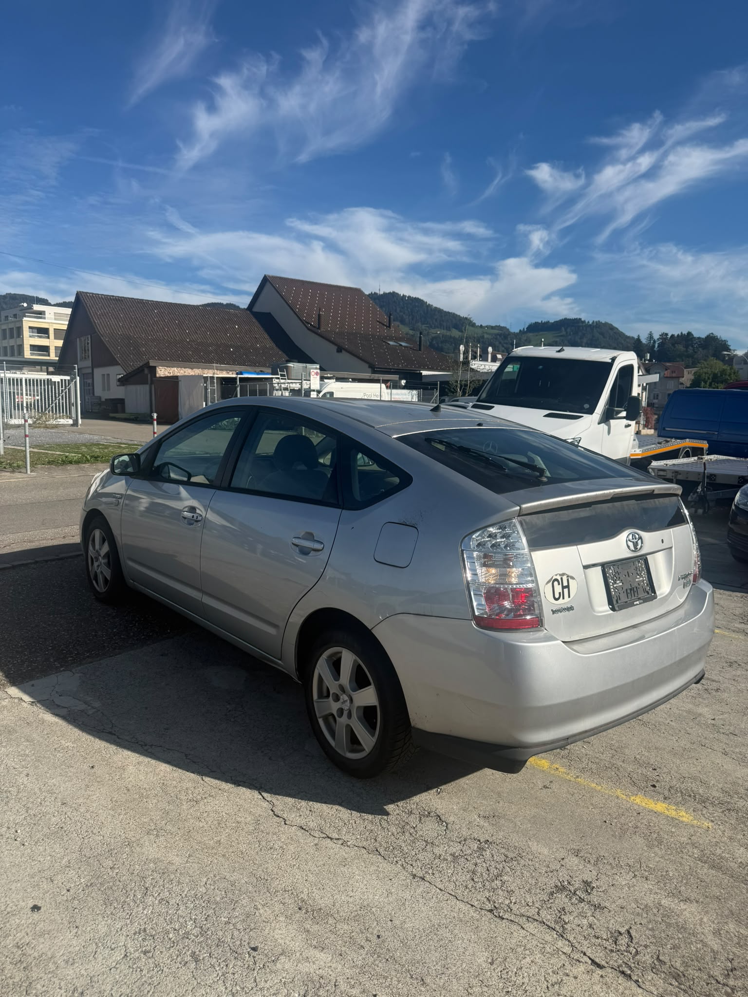 TOYOTA Prius 1.5 16V Hybrid-image-4