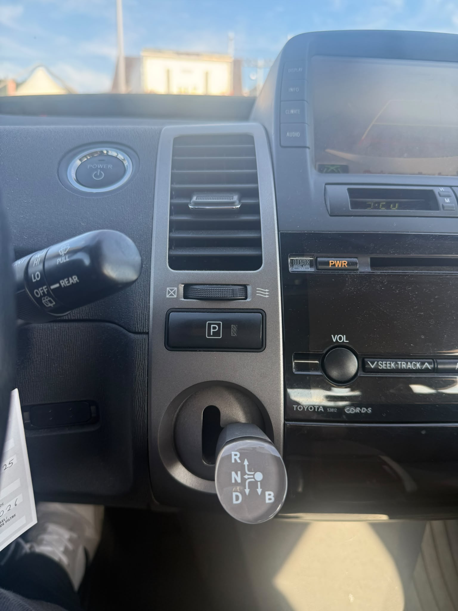 TOYOTA Prius 1.5 16V Hybrid-image-13