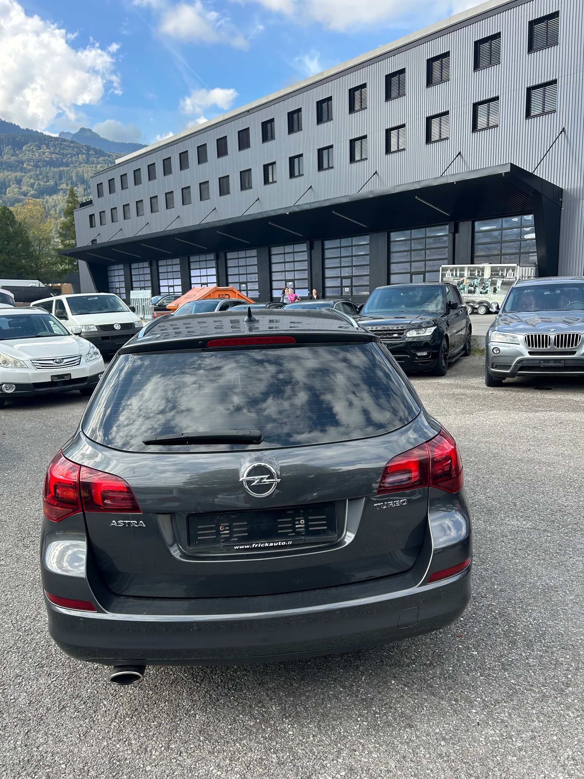 OPEL Astra SportsTourer 1.6i 16V Turbo Cosmo-image-9