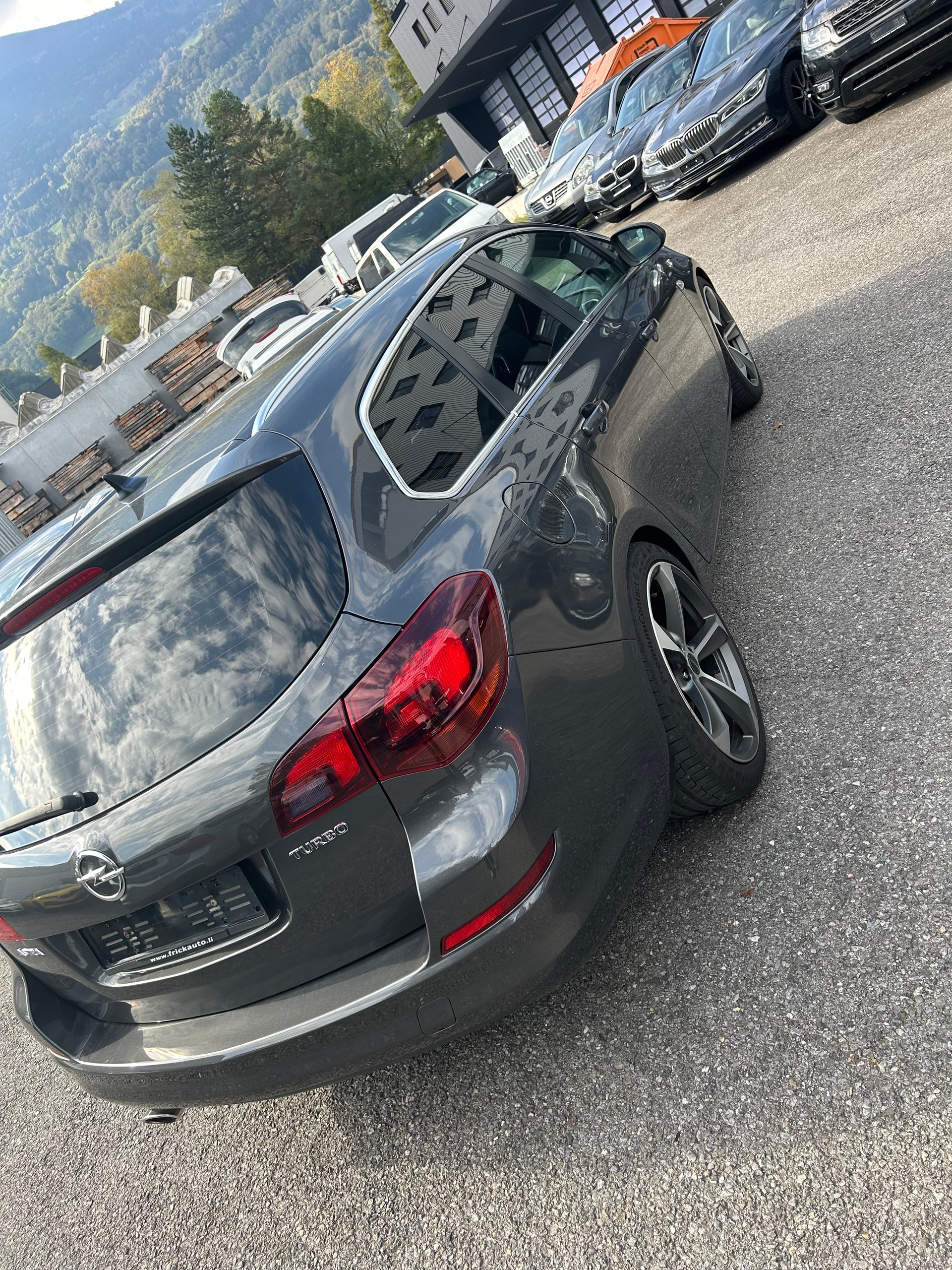 OPEL Astra SportsTourer 1.6i 16V Turbo Cosmo-image-1