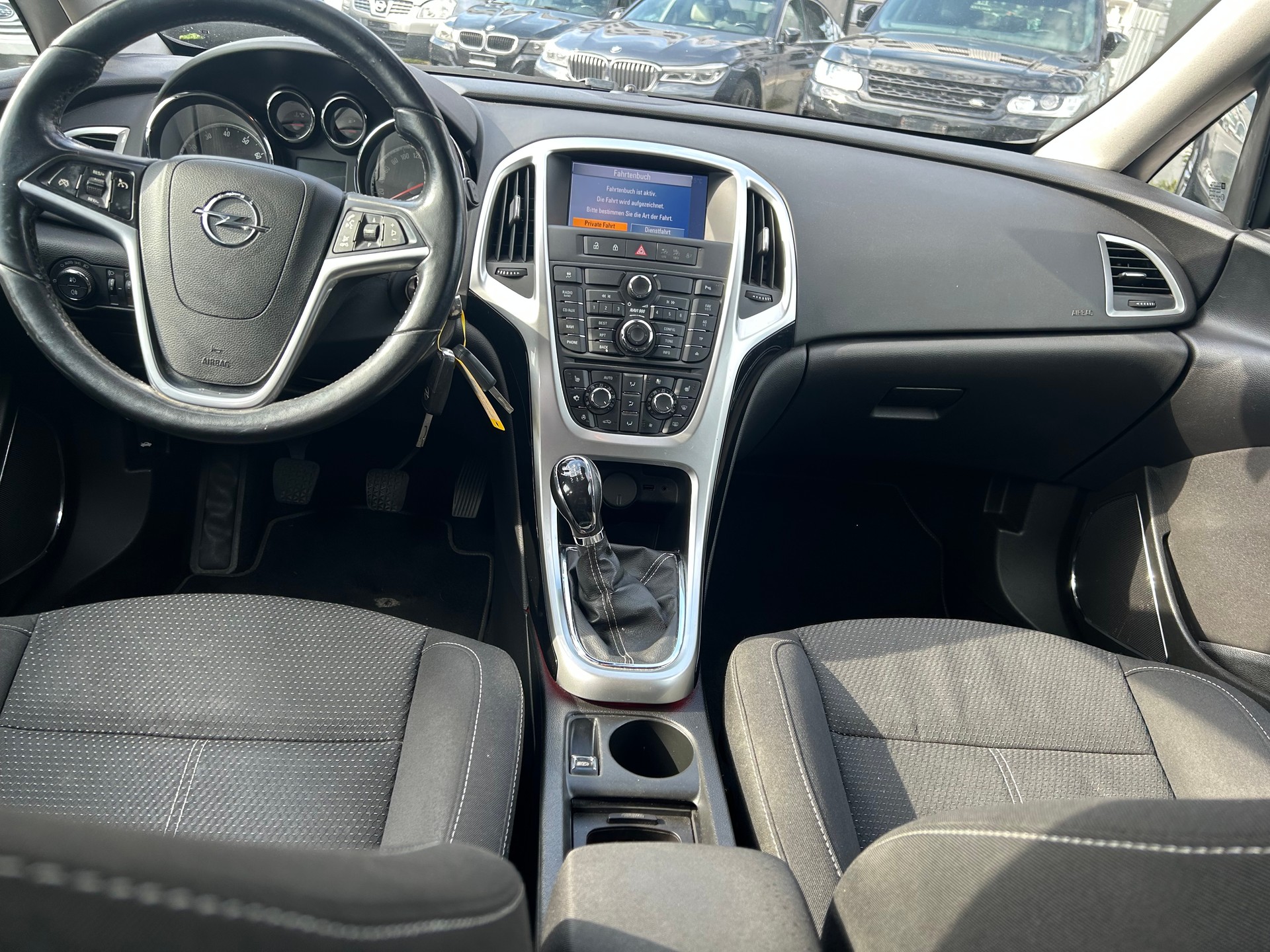 OPEL Astra SportsTourer 1.6i 16V Turbo Cosmo-image-8