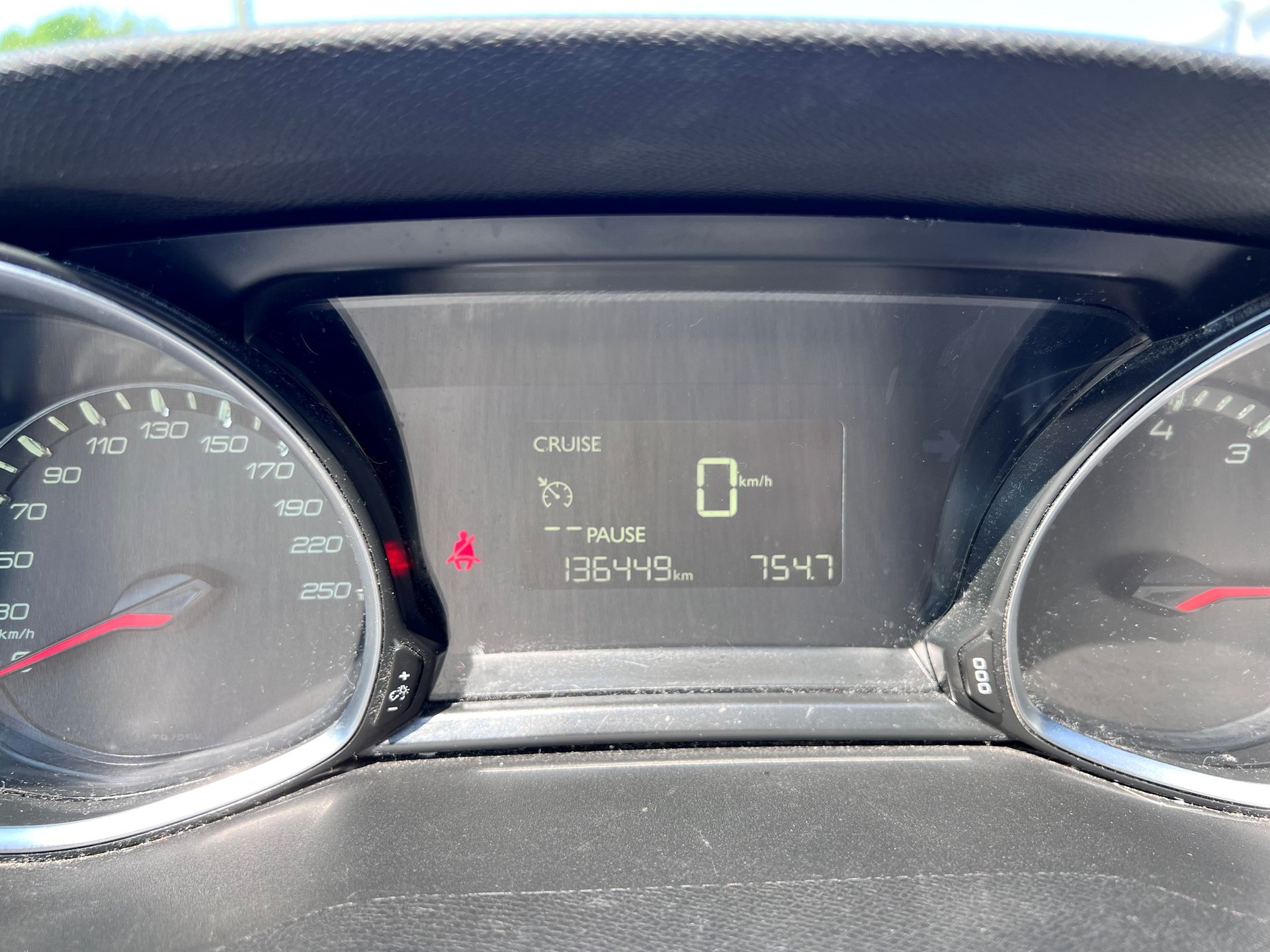 PEUGEOT 308 SW 1.2 THP Business-image-13