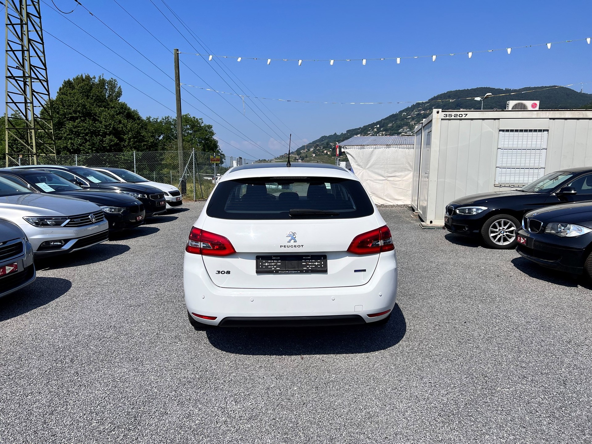 PEUGEOT 308 SW 1.2 THP Business-image-3