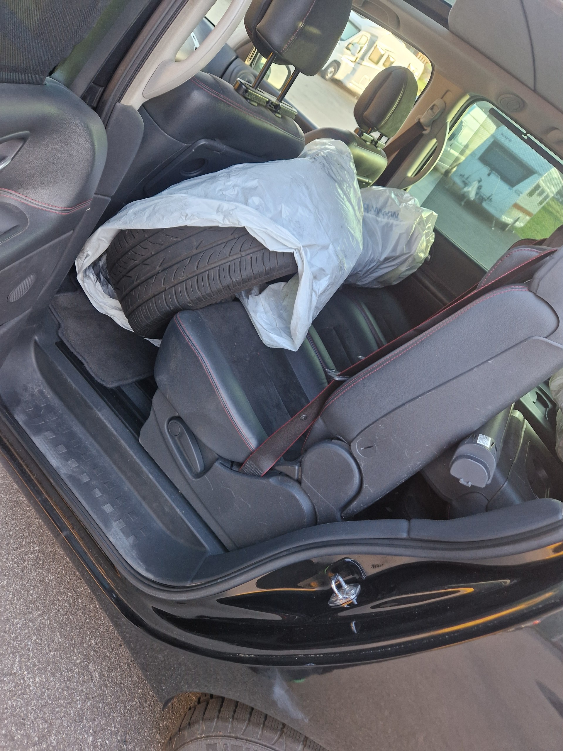 RENAULT Grand Espace 2.0 Turbo Privilège-image-9