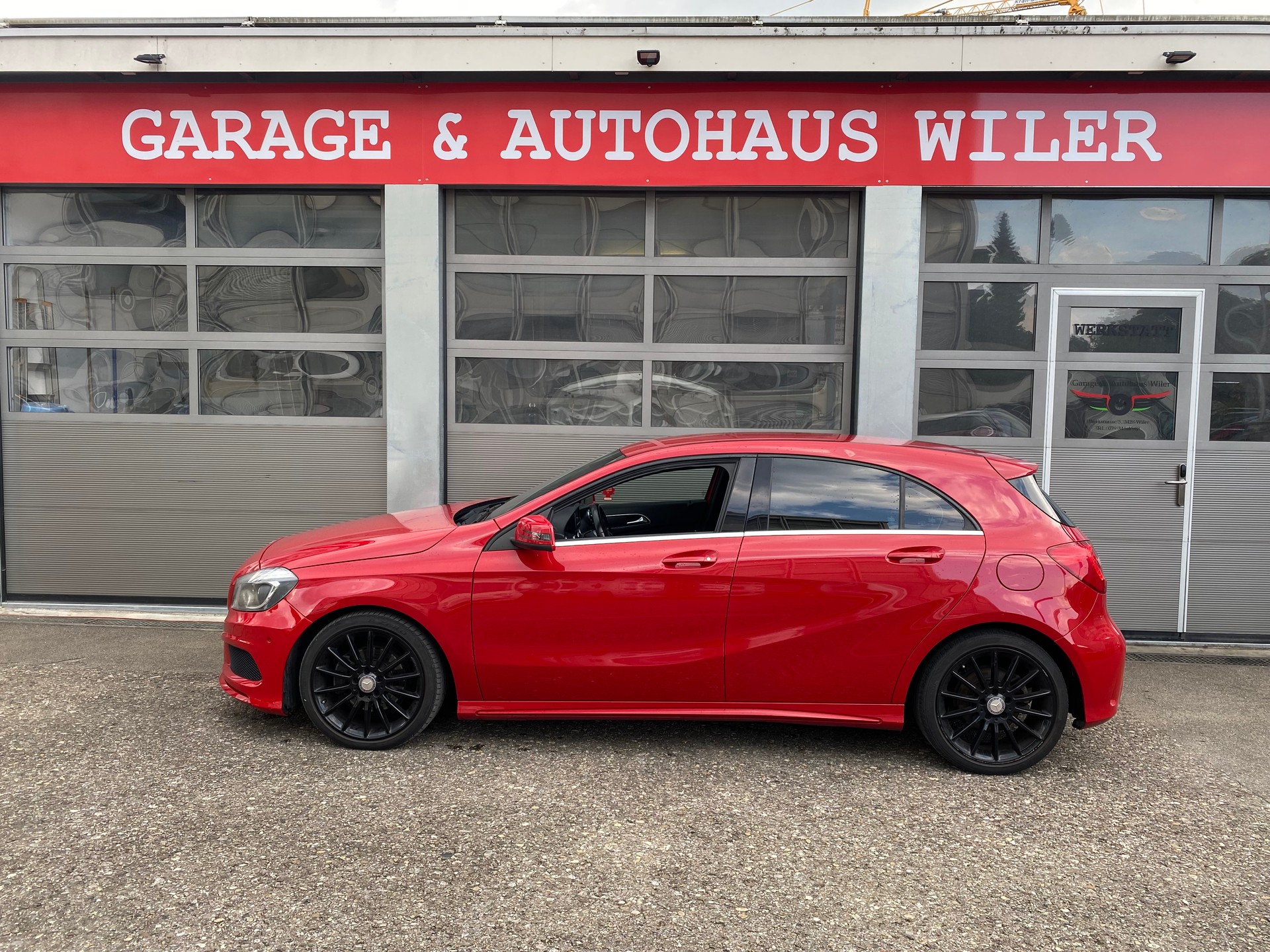 MERCEDES-BENZ A 200 AMG Line-image-7