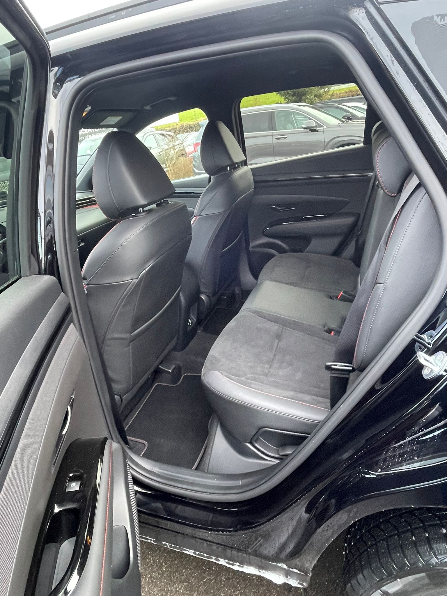 HYUNDAI Tucson 1.6 TGDI 48V N Line DCT 4WD-image-12