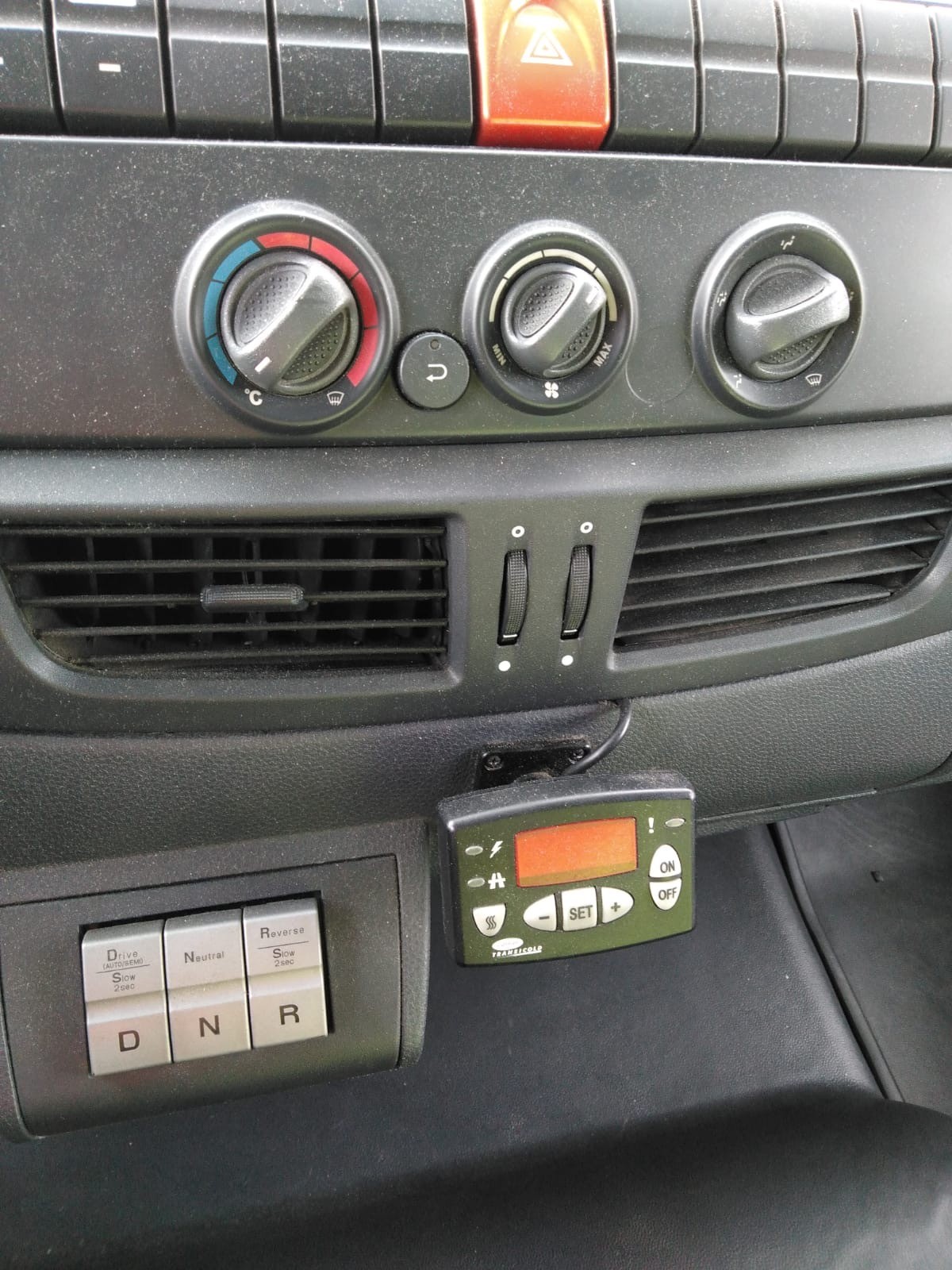 IVECO 80E22-image-6