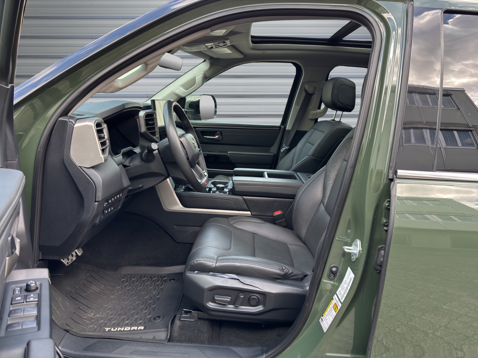 TOYOTA Tundra 3.5 V6 Bi-Turbo Hybrid Limited TRD Offroad-image-8
