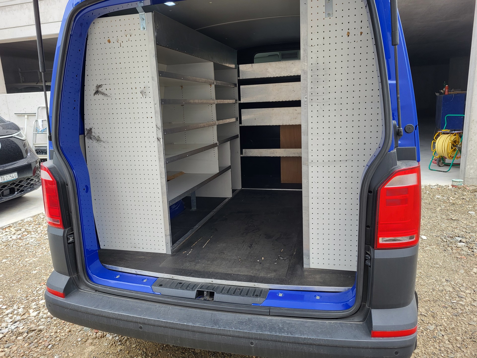 VW T6 2.0 TDI 4Motion-image-2