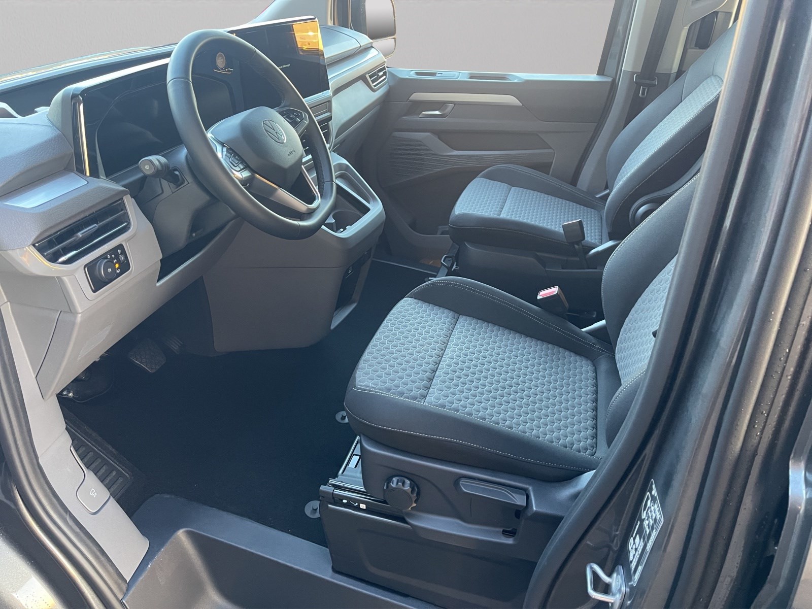 VW CARAVELLE Caravelle 2.0 TDI Life Aut.8-image-4
