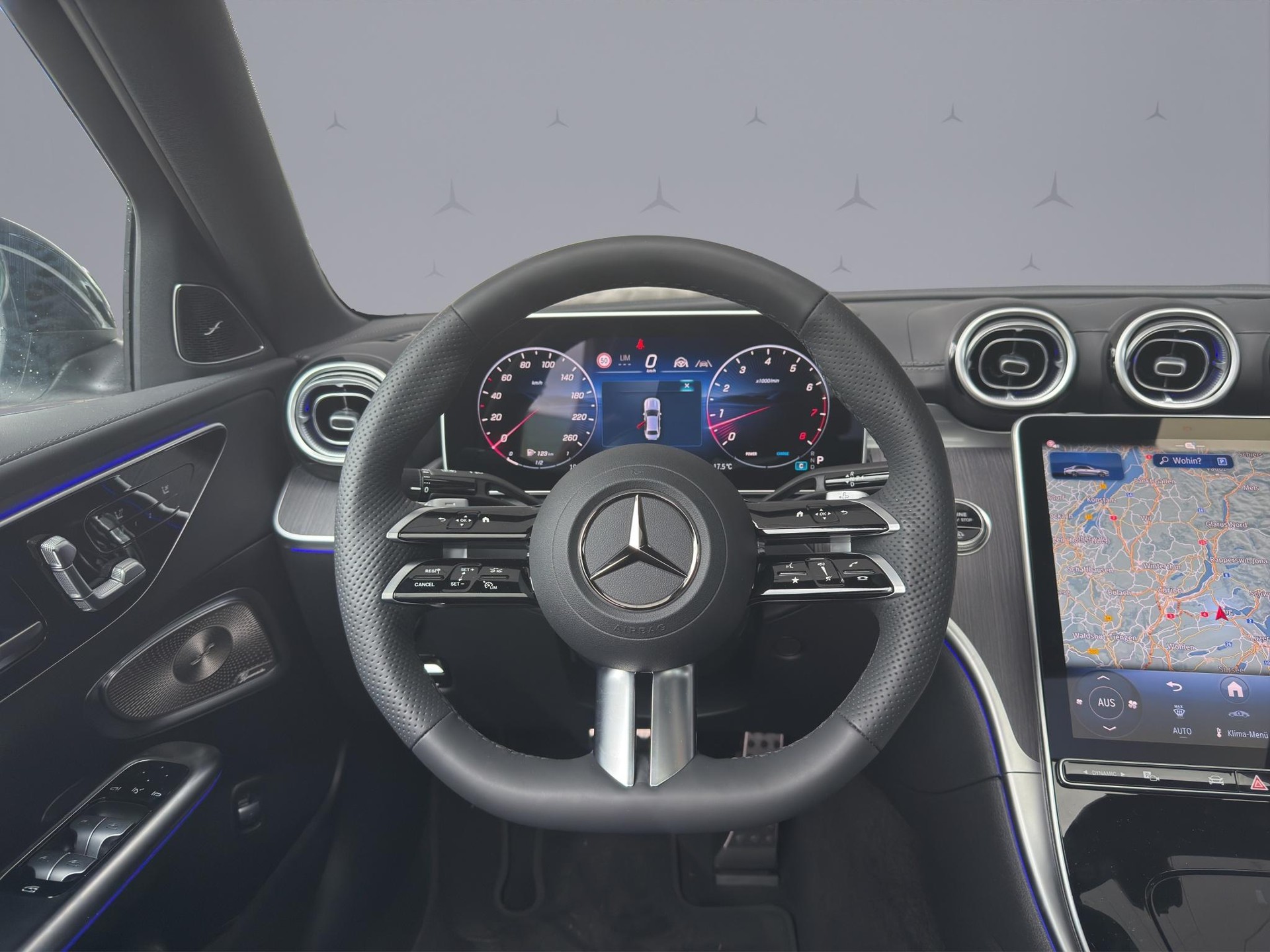 MERCEDES-BENZ C 300 AMG Line 4matic-image-11