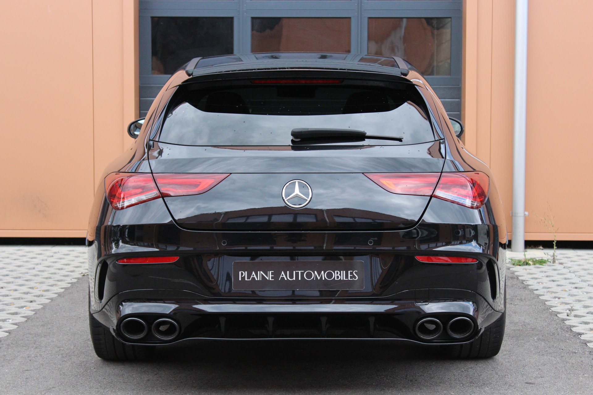 MERCEDES-BENZ CLA Shooting Brake 45 S AMG 4Matic+ 8G-DCT-image-5