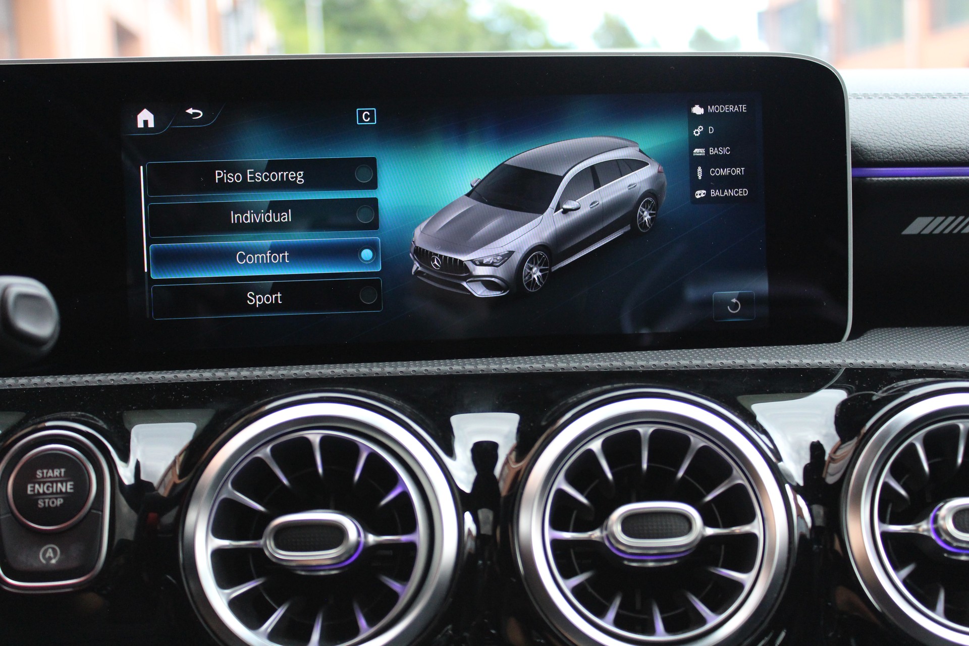 MERCEDES-BENZ CLA Shooting Brake 45 S AMG 4Matic+ 8G-DCT-image-12