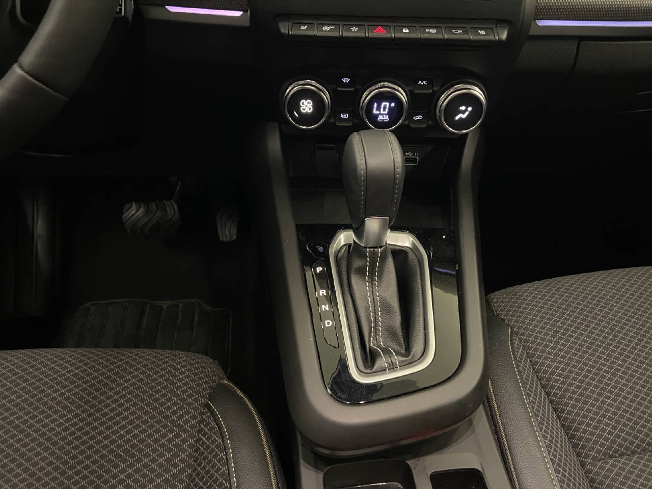 RENAULT Arkana 1.3 TCe techno EDC-image-8