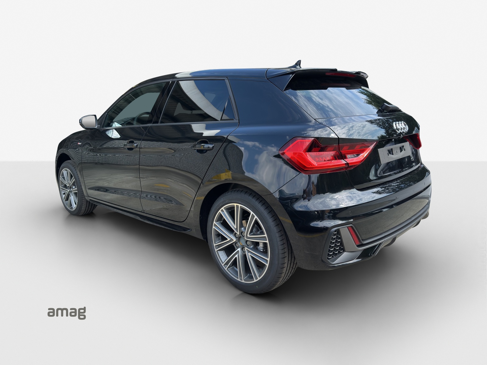 AUDI A1 Sportback 35 TFSI S Line S-tronic-image-2
