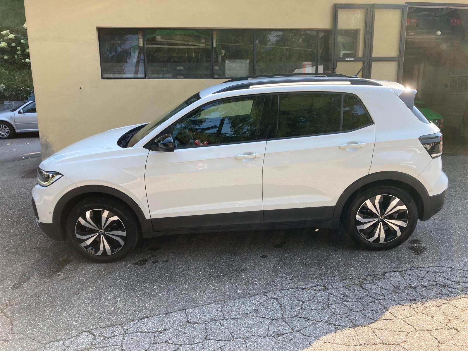 VW T-Cross 1.0 TSI Life Limited DSG-image-3
