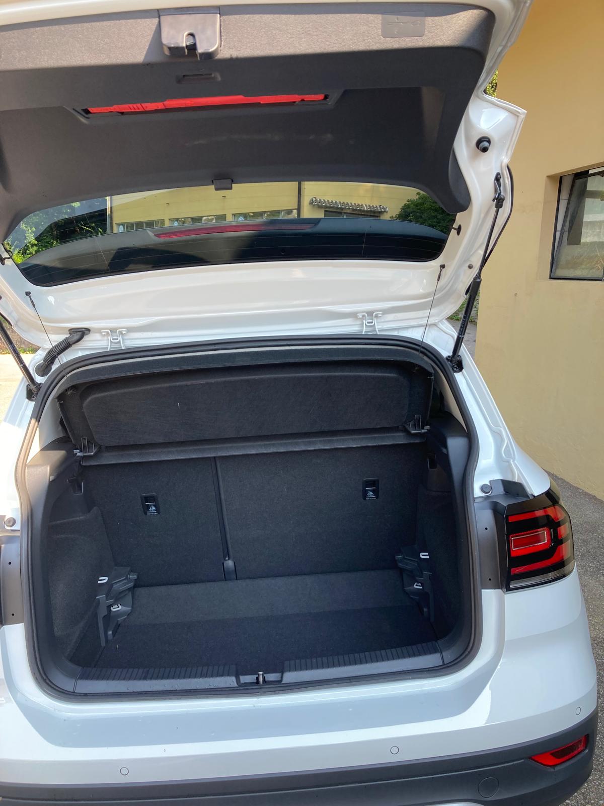 VW T-Cross 1.0 TSI Life Limited DSG-image-12