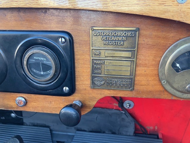 FORD T Veteranenfahrzeug-image-9