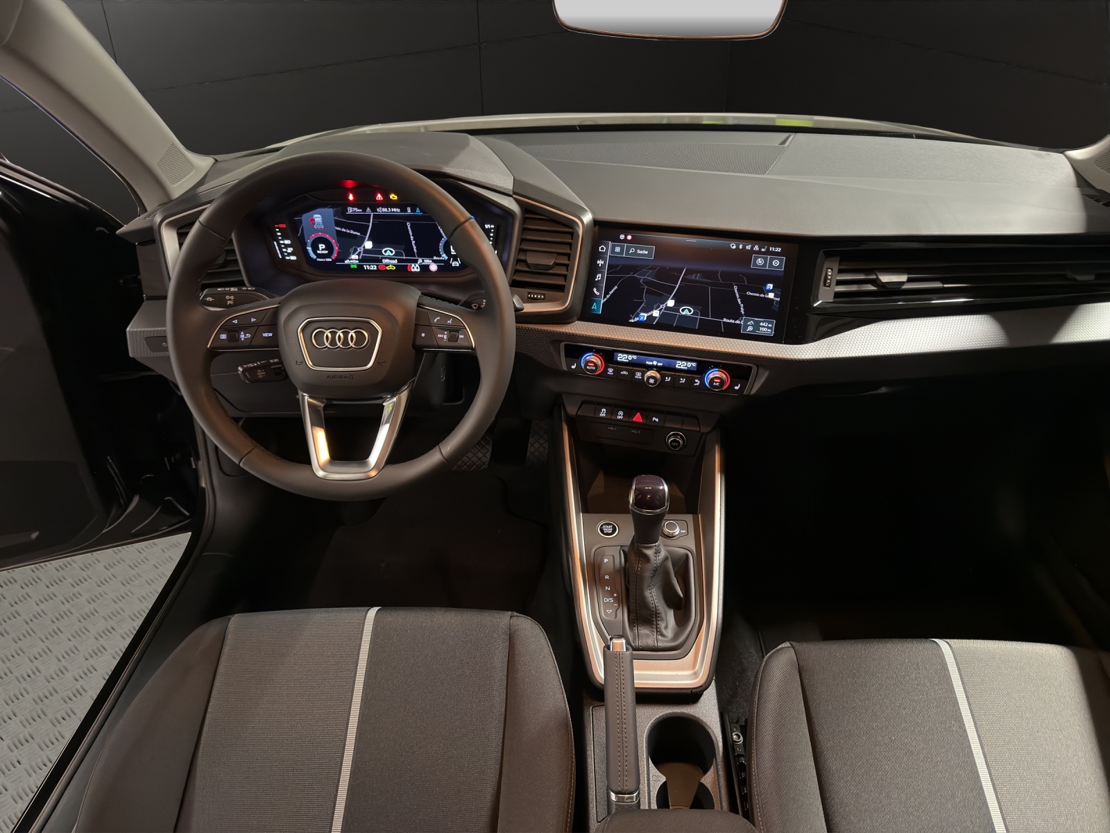 AUDI A1 Sportback 30 TFSI Attraction S-tronic-image-11