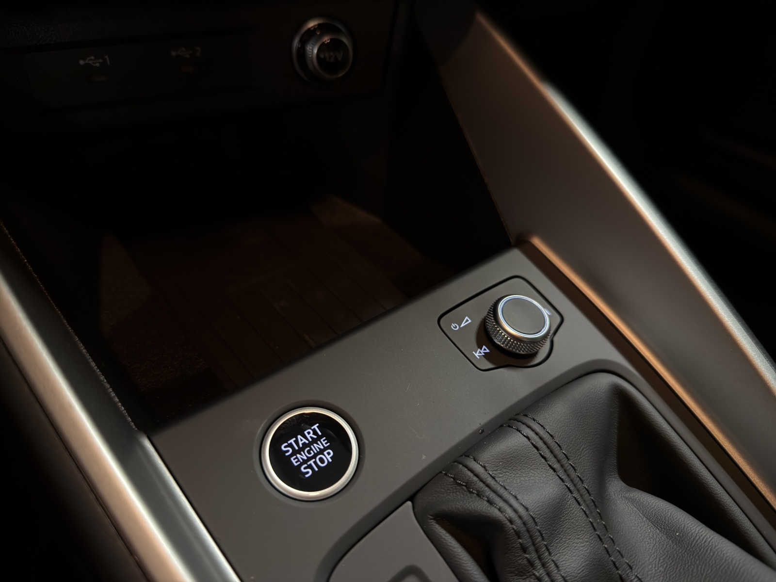 AUDI A1 Sportback 30 TFSI Attraction S-tronic-image-21