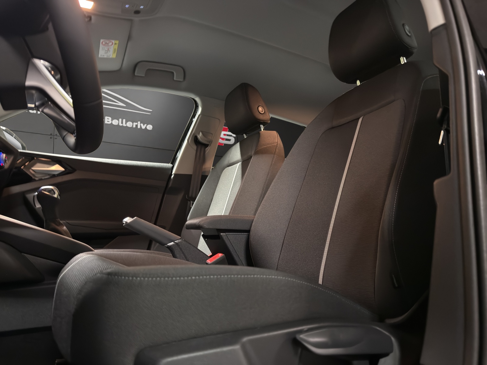 AUDI A1 Sportback 30 TFSI Attraction S-tronic-image-22