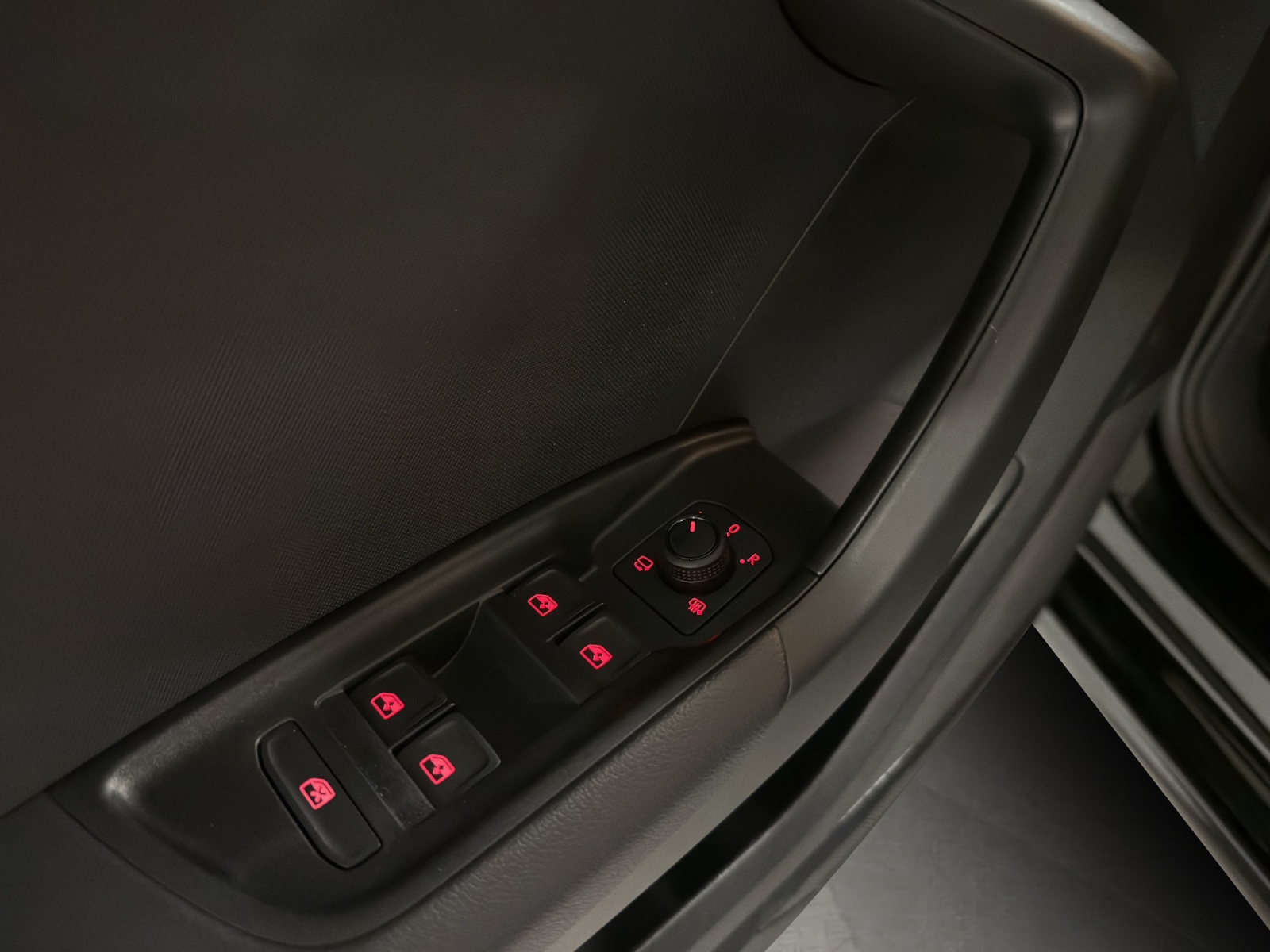 AUDI A1 Sportback 30 TFSI Attraction S-tronic-image-20