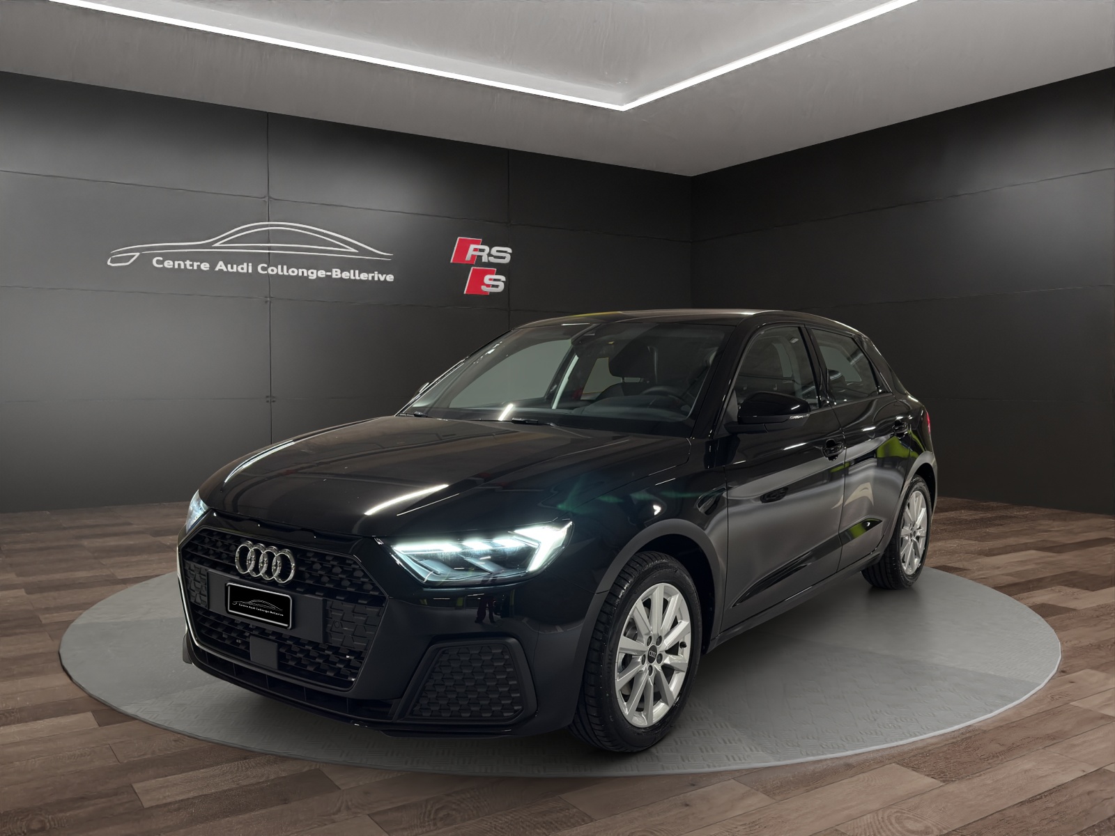AUDI A1 Sportback 30 TFSI Attraction S-tronic-image-0