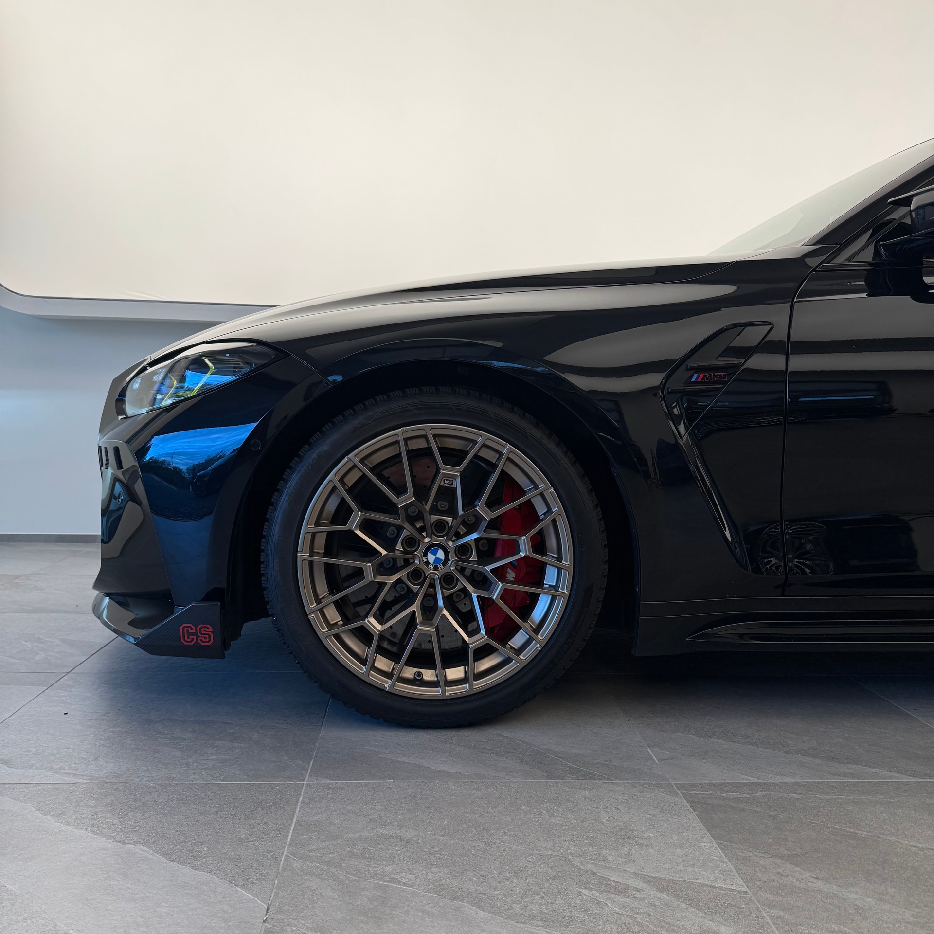 BMW M3 CS-image-5