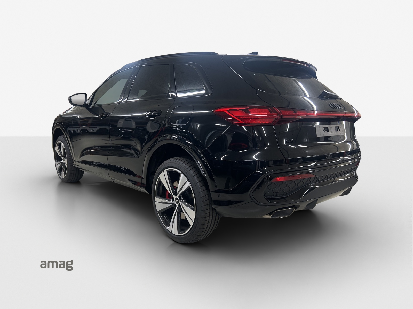 AUDI Q5 e-hybrid quattro 270 kW S-tronic-image-2