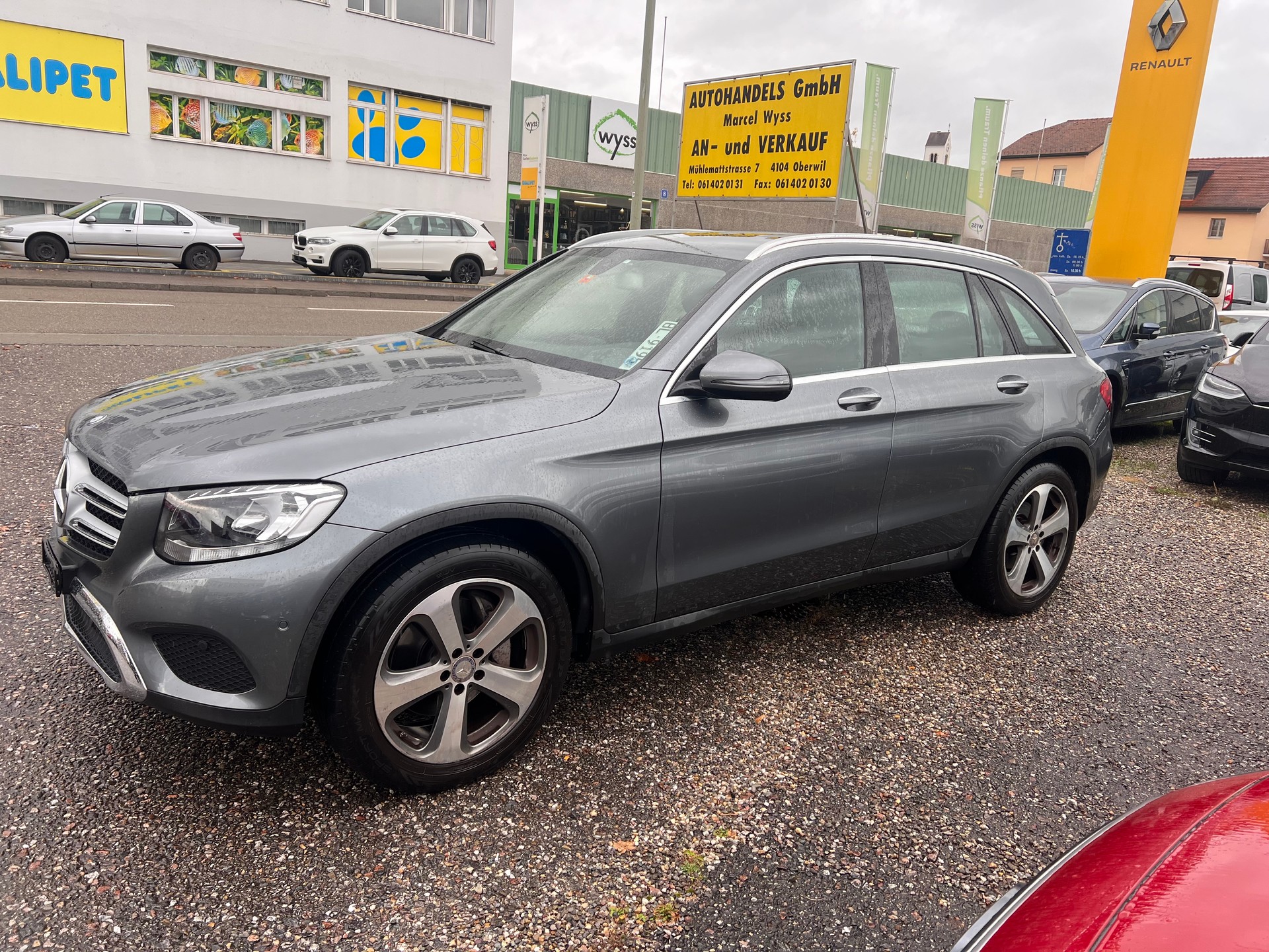 MERCEDES-BENZ GLC 250 d Exclusive 4Matic 9G-Tronic-showroom-element-1