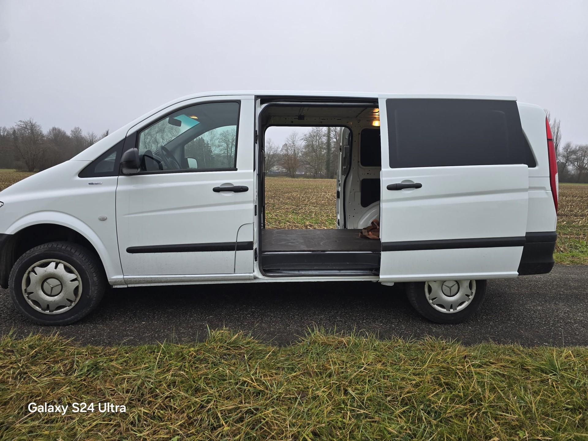 MERCEDES-BENZ Vito 113 CDI Mixto EL 4Matic A-image-10