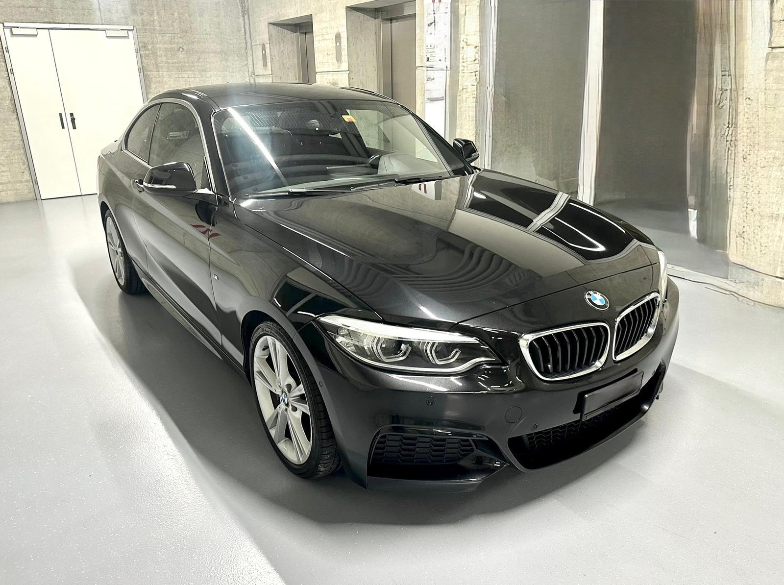 BMW 218i Steptronic M Sport-image-0