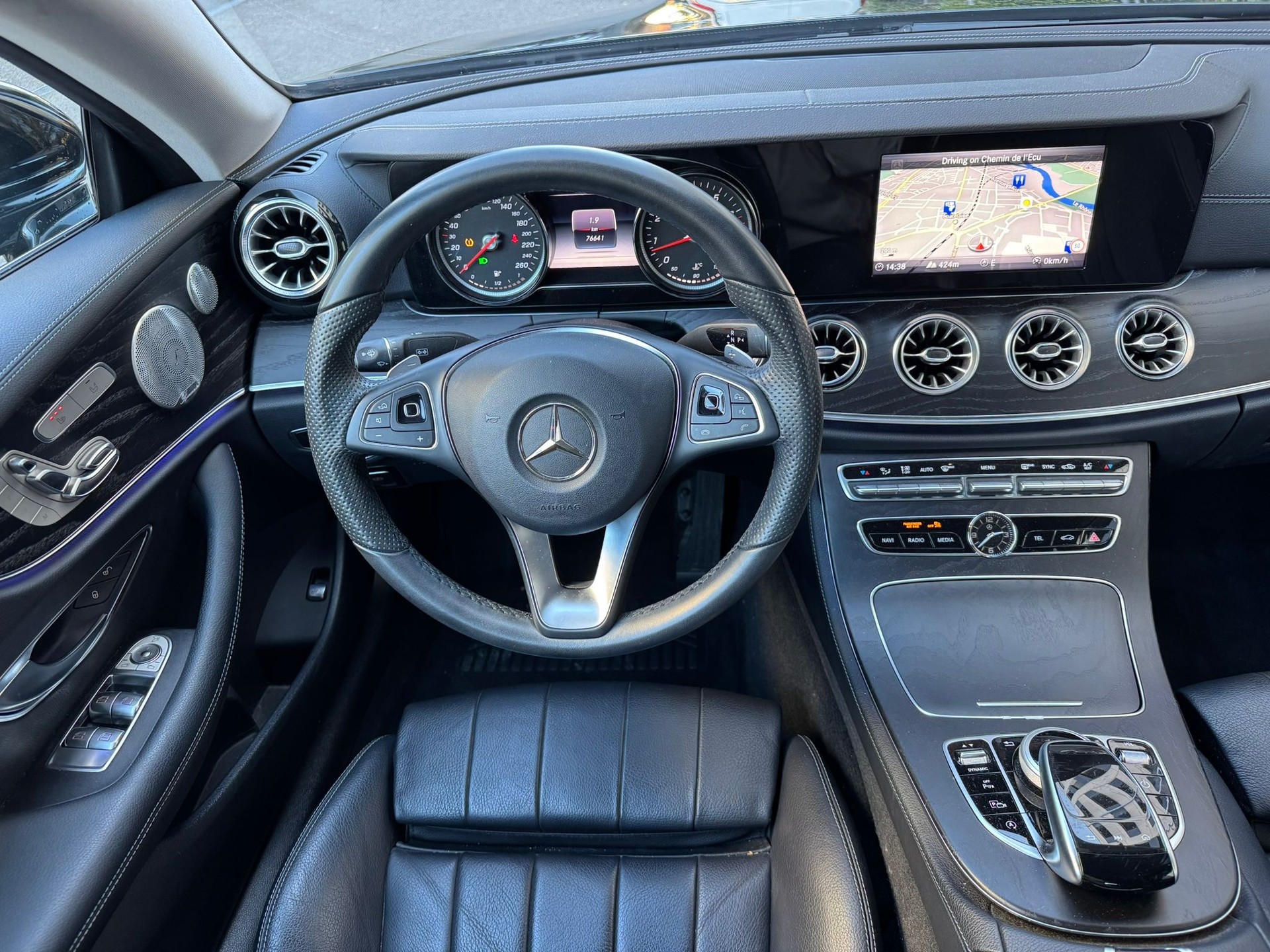 MERCEDES-BENZ E 200 Coupé Avantgarde 4 Matic 9G-Tronic CH🇨🇭-image-9