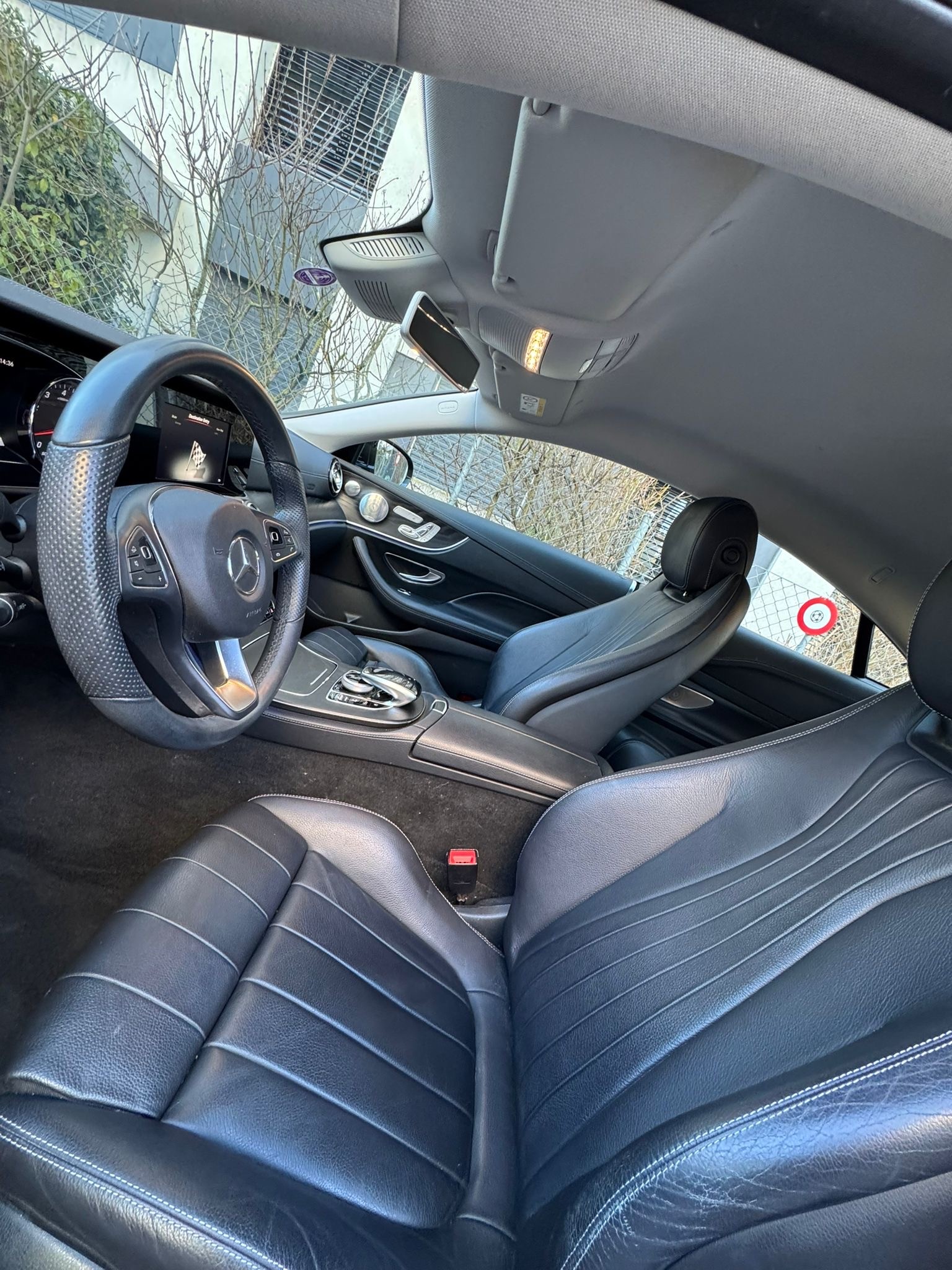 MERCEDES-BENZ E 200 Coupé Avantgarde 4 Matic 9G-Tronic CH🇨🇭-image-10