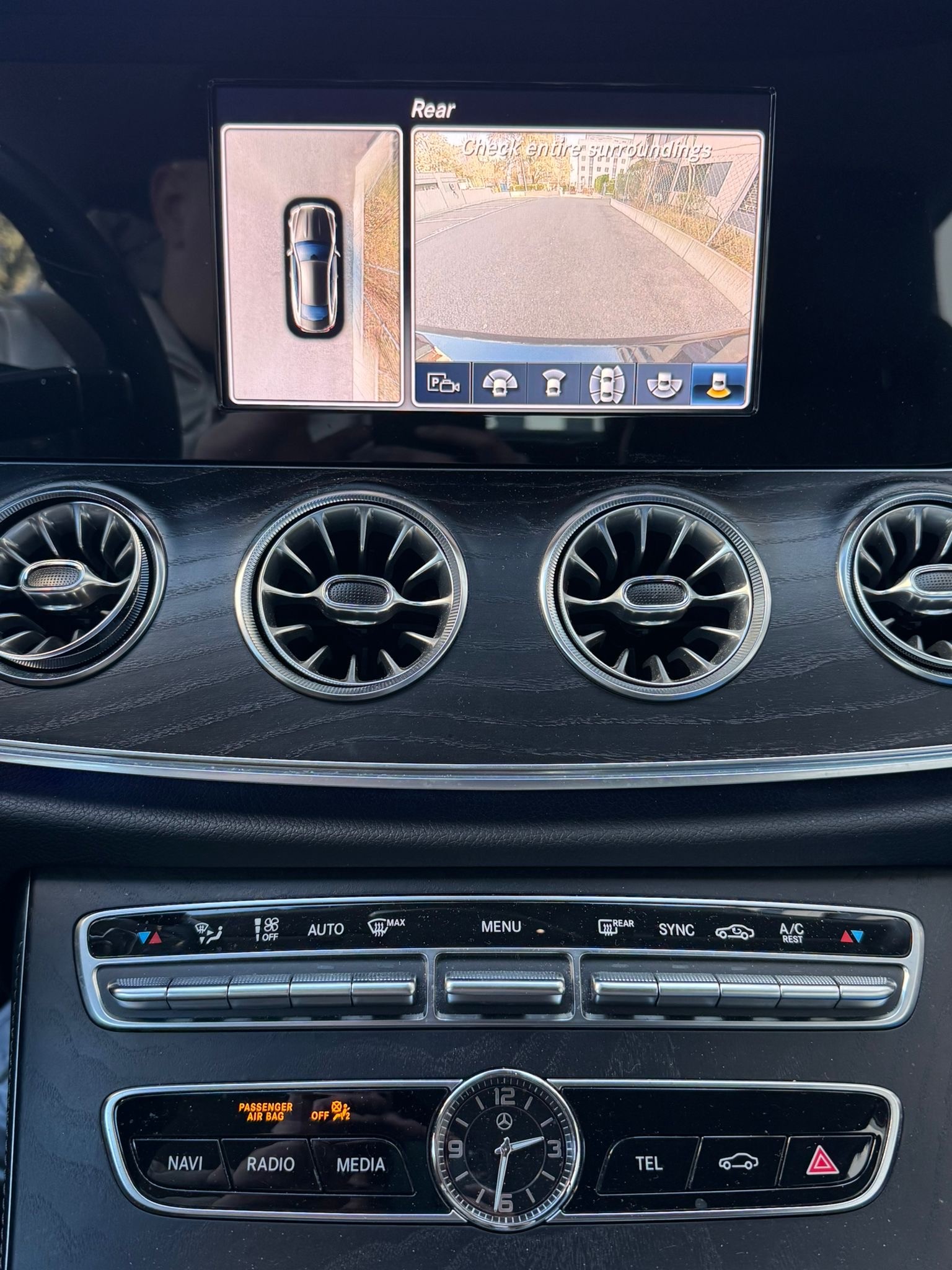 MERCEDES-BENZ E 200 Coupé Avantgarde 4 Matic 9G-Tronic CH🇨🇭-image-12