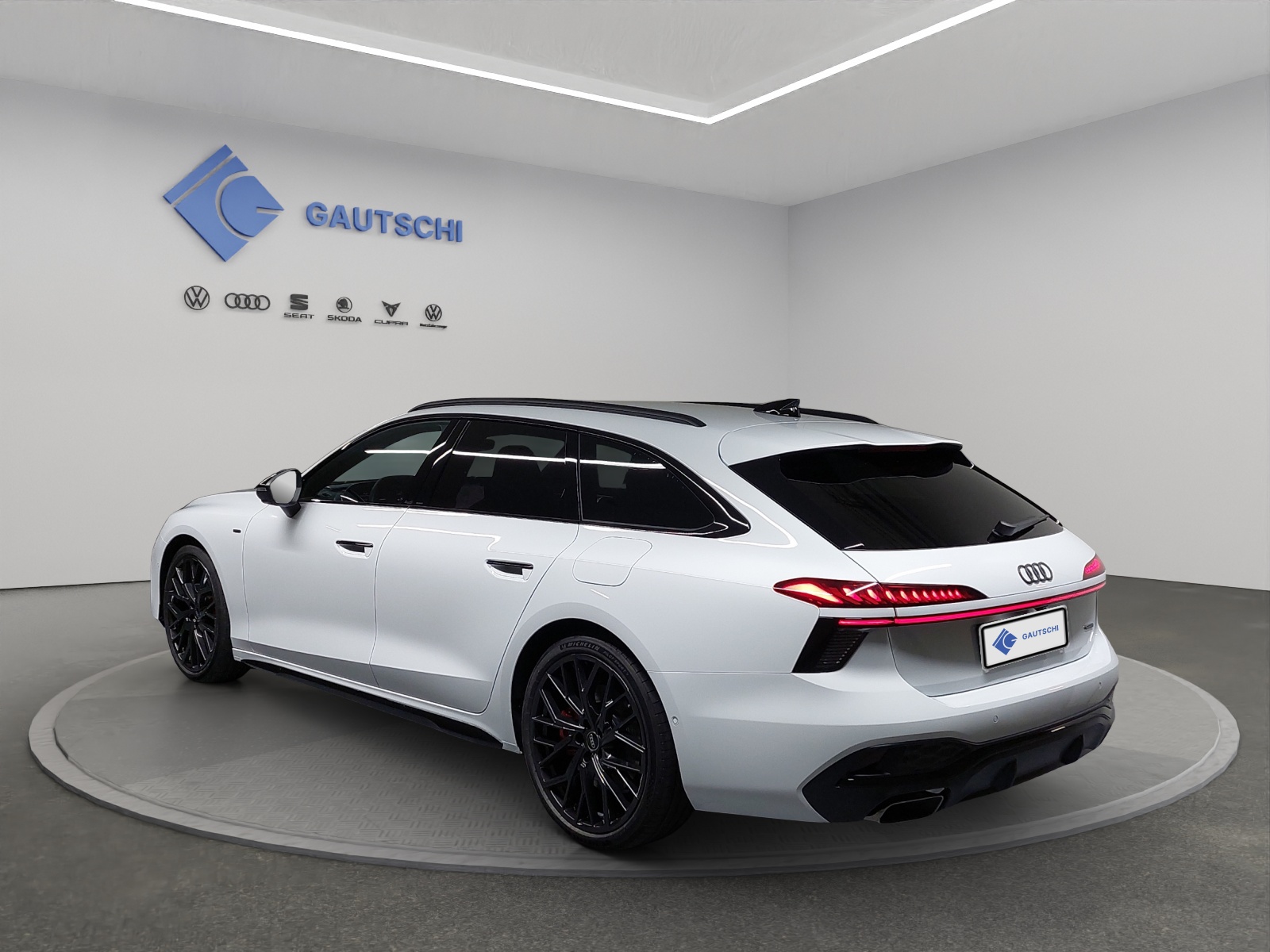 AUDI A6 Avant e-hybrid quattro 270 kW S tronic-image-2