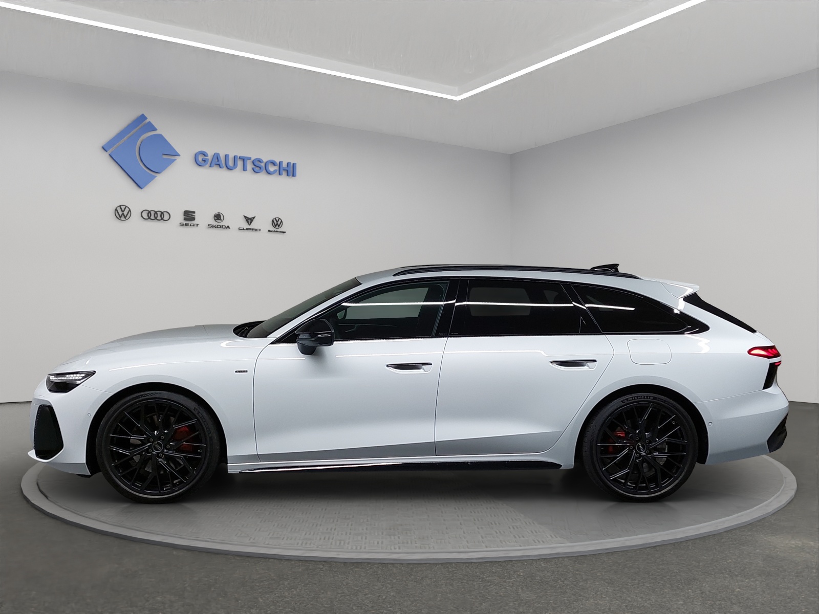AUDI A6 Avant e-hybrid quattro 270 kW S tronic-image-1
