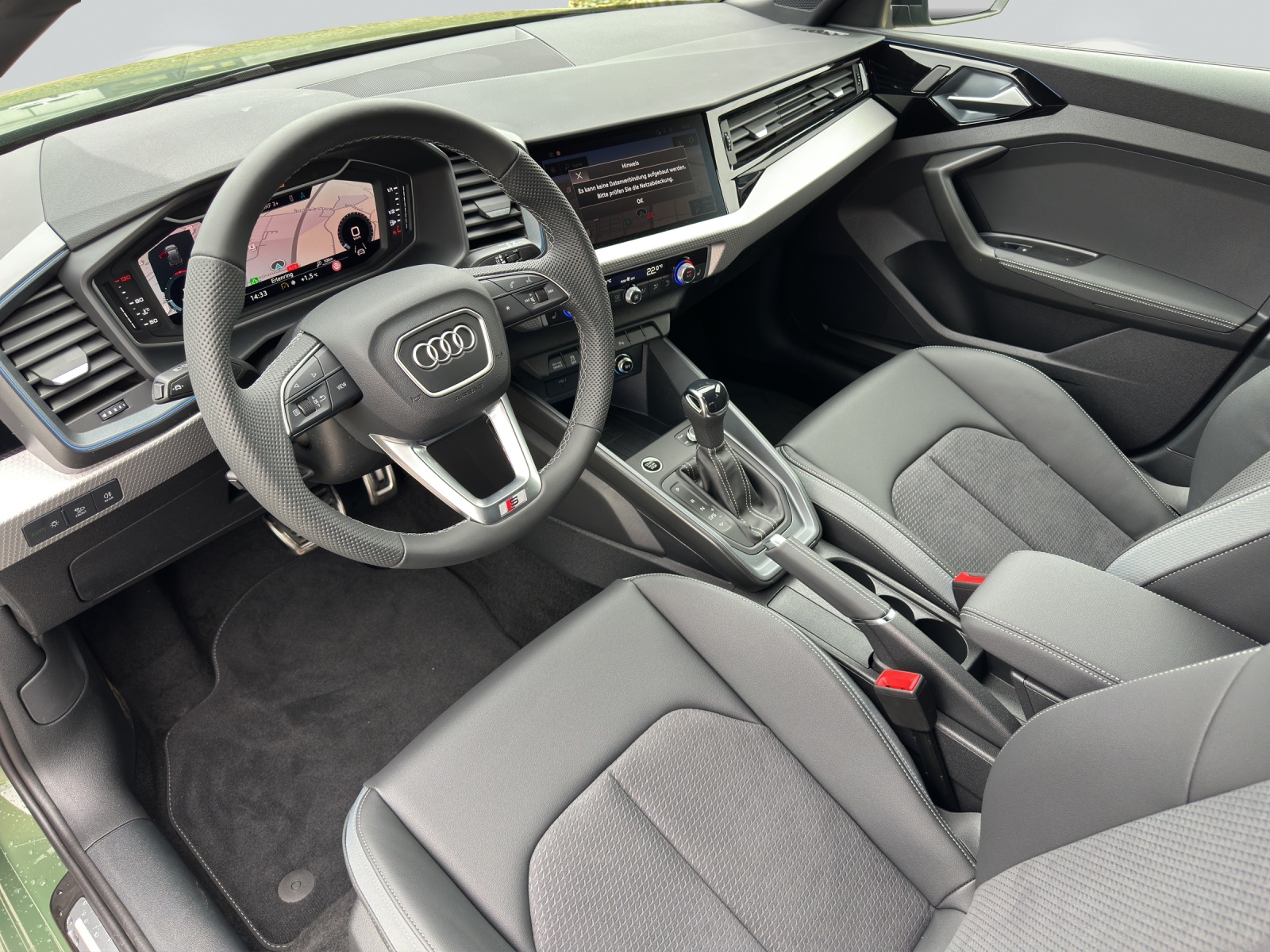 AUDI A1 Sportback 40 TFSI S Line S-tronic-image-4